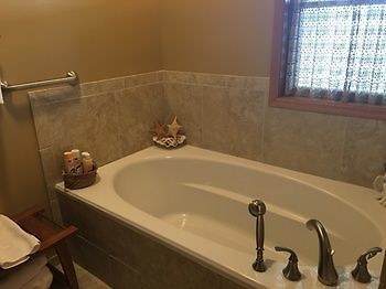 Springdale Inn Mount Horeb 外观 照片