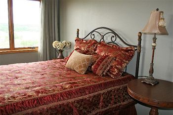 Springdale Inn Mount Horeb 外观 照片