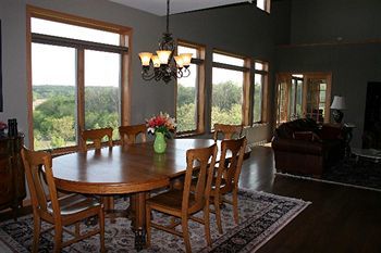 Springdale Inn Mount Horeb 外观 照片